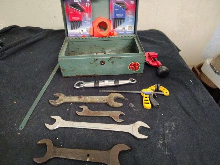 Wards Master utility box with contents