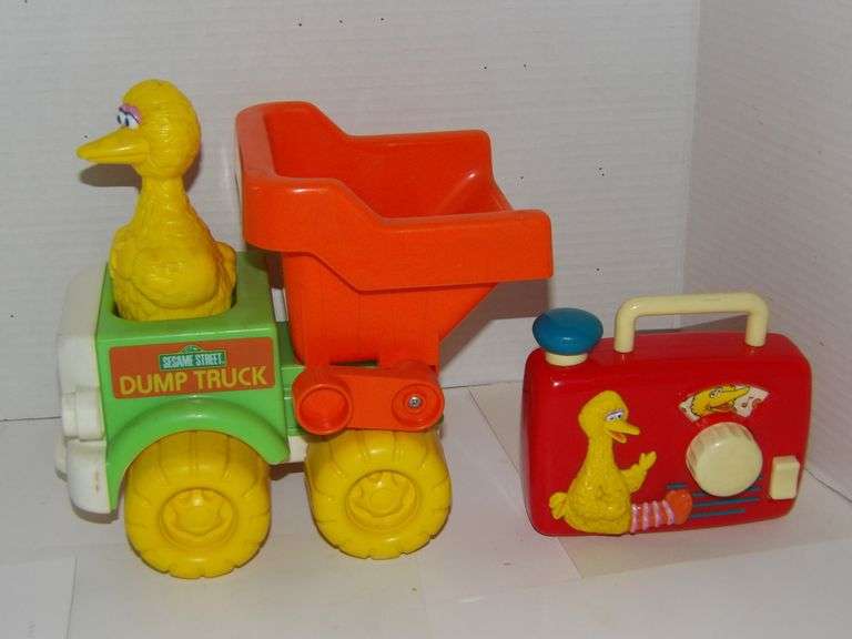 Sesame Street Big Bird Dump Truck and Wind-up Radio (works)