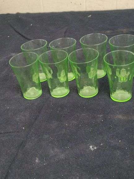 8 Vaseline coridial glasses