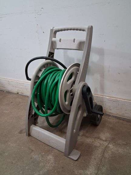 Hose on suncast storage