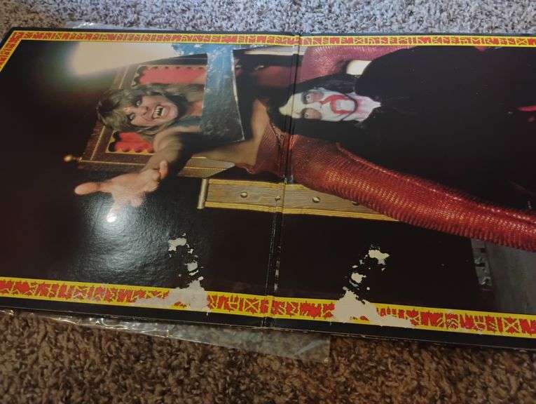 OZZY RECORD