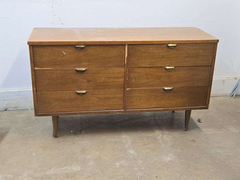 MCM Bassett Furniture 6-Drawer Dresser