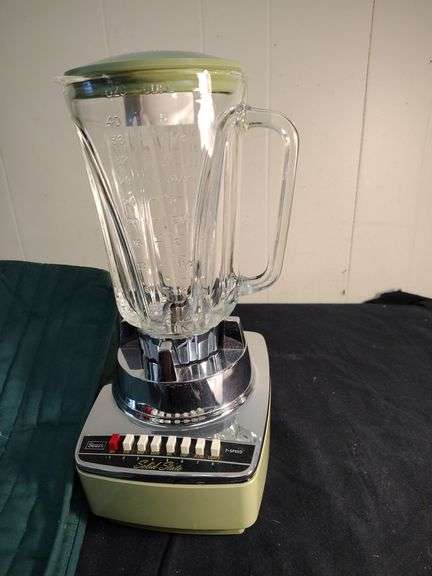 Sears blender with cover