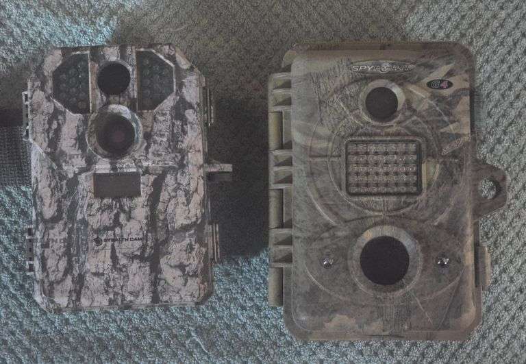 2 Trail Cams
