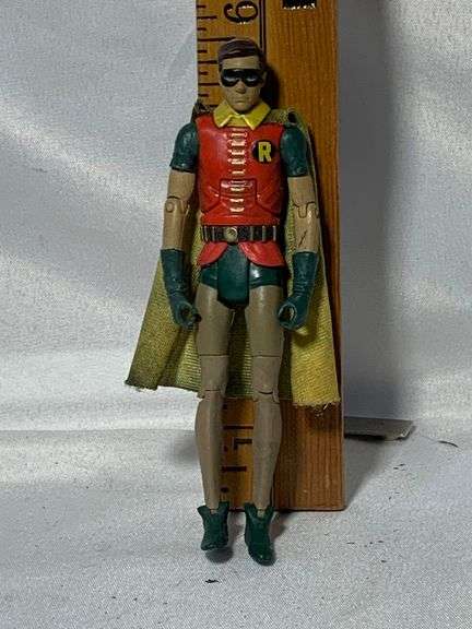 BATMAN CLASSIC TV SERIES ROBIN ACTION FIGURES