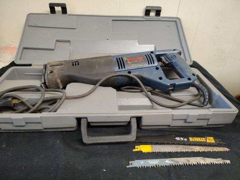 Ryobi saws all in case & blades