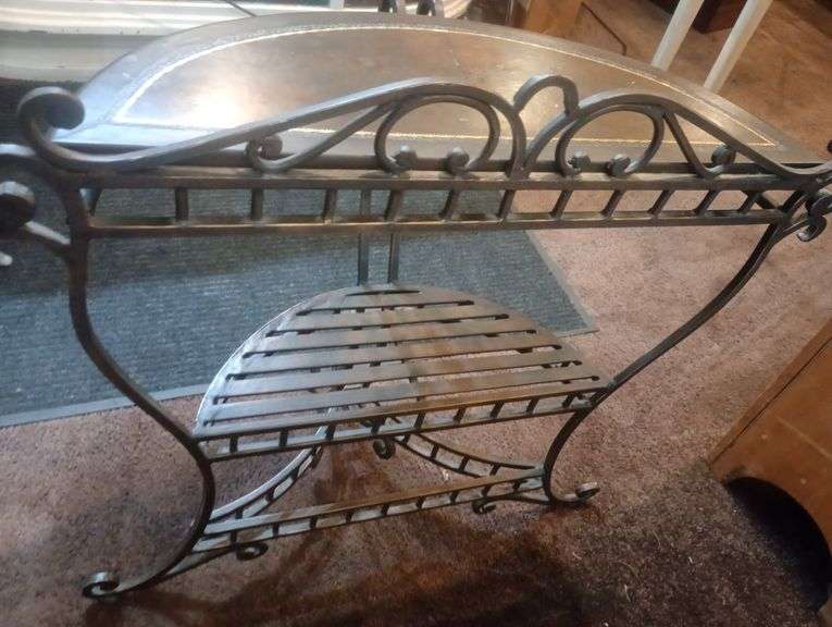 Metal stand 29"×13"×28 1/2"