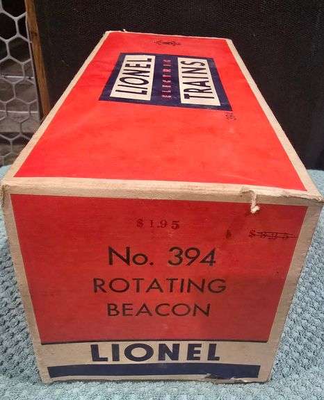 Vintage Lionel #394 Rotary Beacon Tower