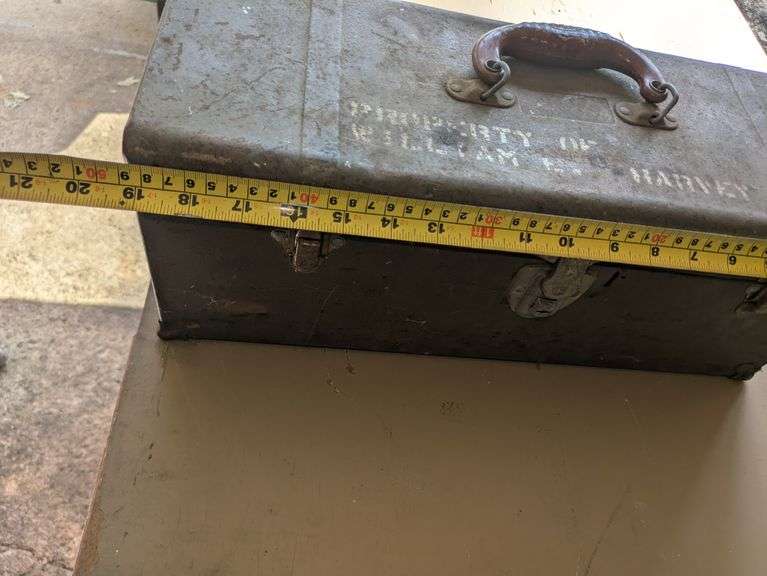 Steel Toolbox Fold out with content 19"