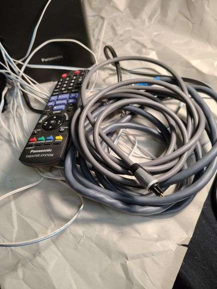 Panasonic Blue Ray Disc player with speakers and remote