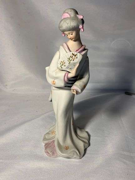 Vintage Geisha Figurine