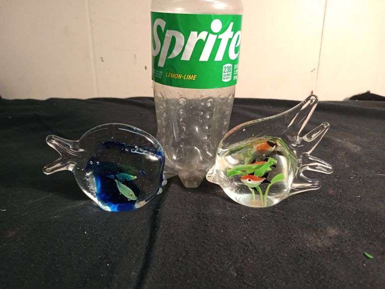 2 Fish paperweights