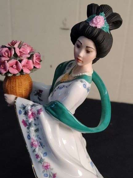 The Rose Princess by Danbury Mint