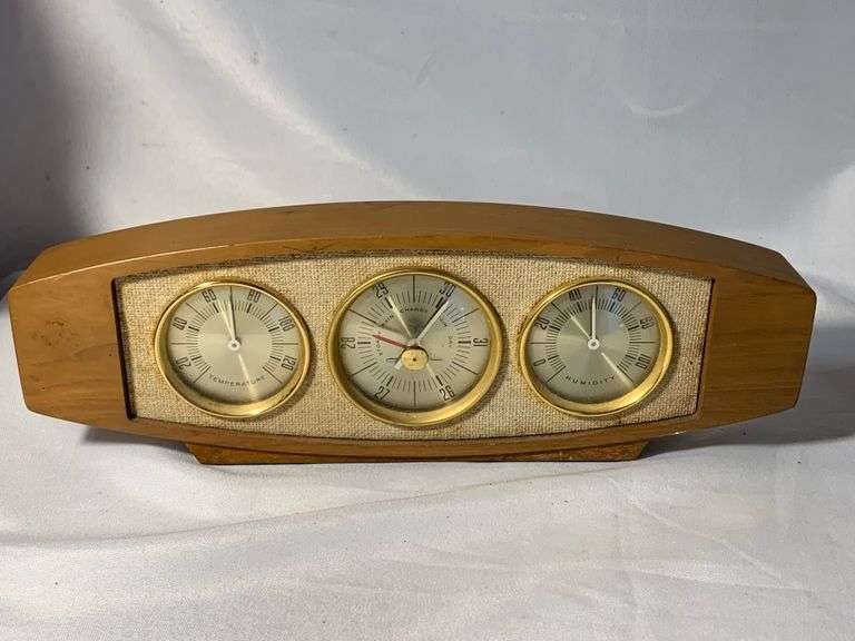 VINTAGE MID CENTURY MODERN AIR GUIDE WALNUT WOOD CONSOLE WEATHER STATION