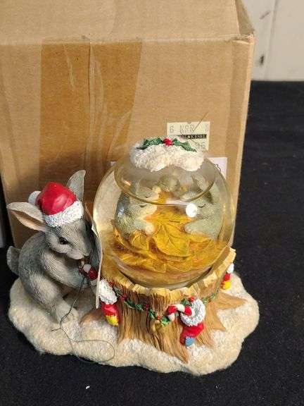 4 Christmas ornaments