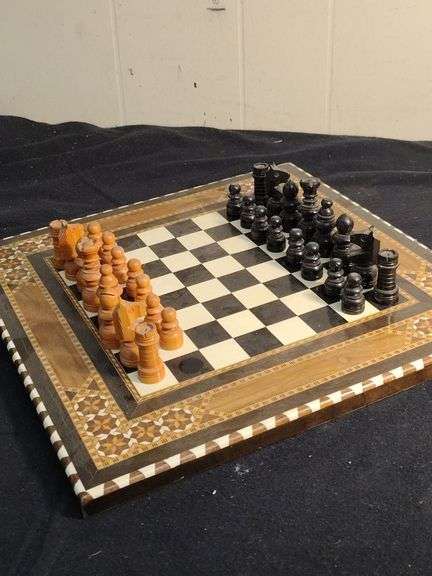 Wood chess board