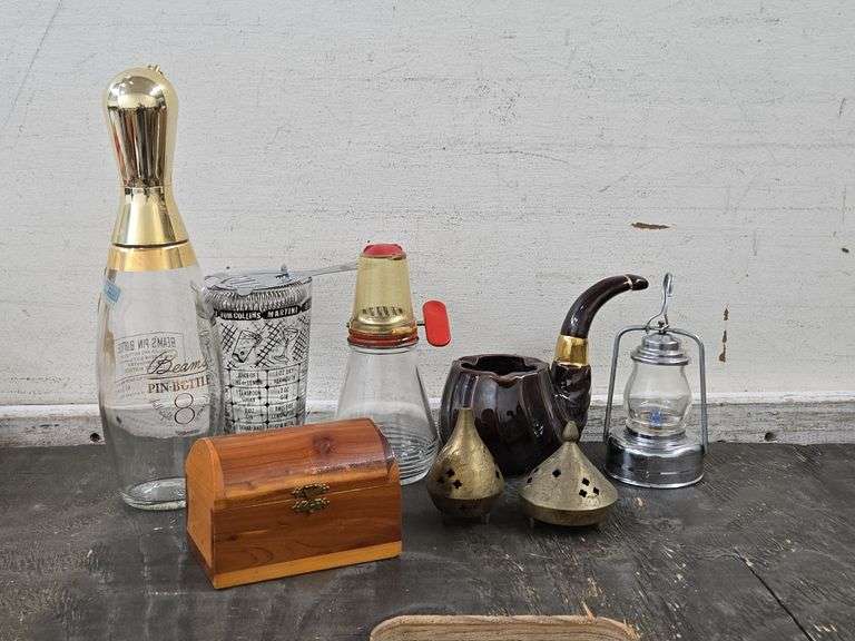 Collectible Vintage Glass & more. 5E