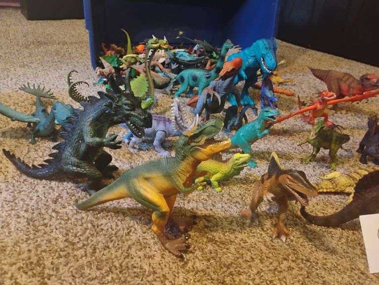 huge dinosaur lot with dinosaur tote with lid