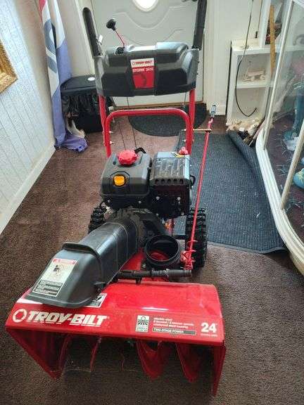 Troy Bilt snow blower