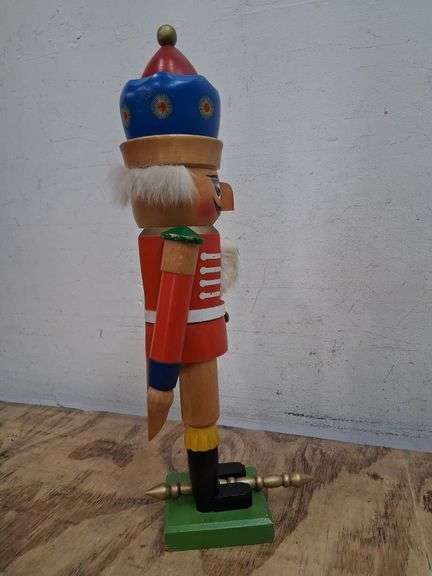 Steinbach nutcracker. 2a