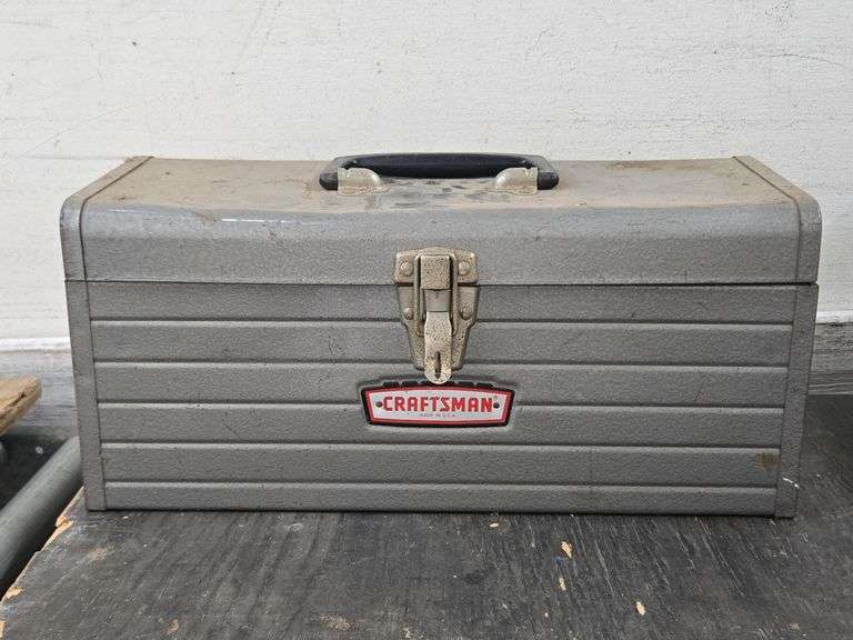 Vintage Craftsman Metal Toolbox & Contents. 5E