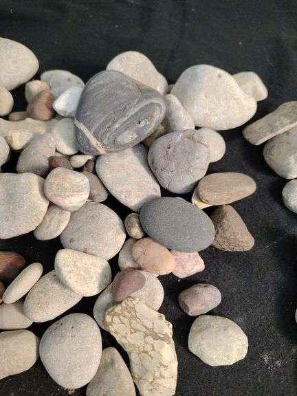 Variety of rocks from Lake Superior