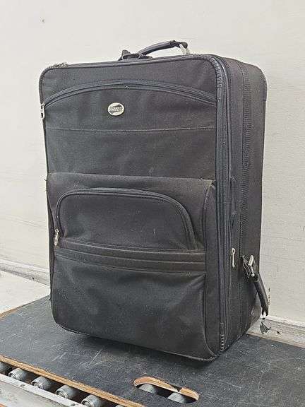 American Tourister Suitcases. 11A