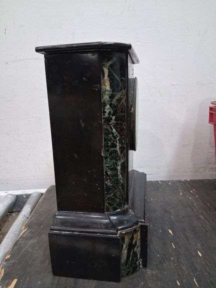 Mantle clock. 1c