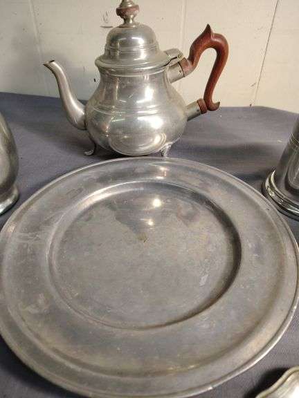 Pewter lot