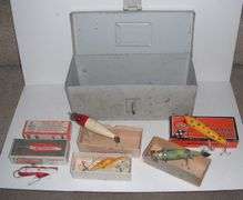 Grampa's Old Tackle Box from the 1950's w/ several nice Lures & Boxes