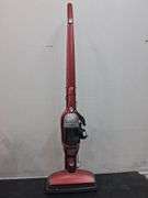 Electrolux 2 in 1 vacuum. 21a