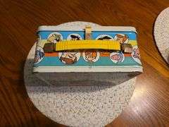 Vintage Funtastic World of Hanna Barbera Lunchbox with Thermos 1977  Metal RARE