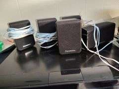 Panasonic Blue Ray Disc player with speakers and remote