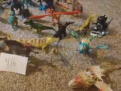 huge dinosaur lot with dinosaur tote with lid