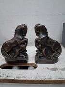 Horse bookends. 1d