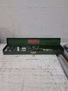 Hand tools and sockets. 2c