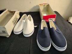 2 Pair of men's shoes size 12