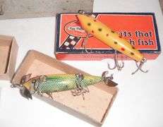 Grampa's Old Tackle Box from the 1950's w/ several nice Lures & Boxes