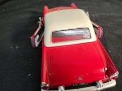 Road Tough 1955 Thunderbird model car