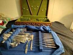 1847 Roger Bros. King Frederick silverware with case