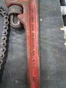 Chain and plumbing wrenches. 2b