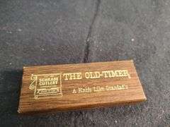 2 Pocket knives- 1 pearl handle