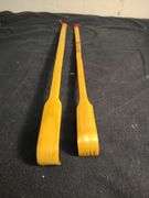 4 Back scratchers