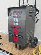 Schumacher Speed Charge Automatic Battery Charger / Engine Starter.