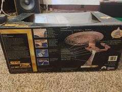 STAR TREK STARSHIP ENTERPISE SEE PICS FOR CONDITION