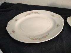 Homer Laughlin China 5 serving dishes