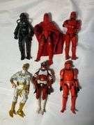 STAR WARS/MARVEL FIGURES