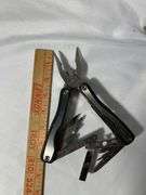 John Deere 12 Tools in One Multi-tool - TY26825