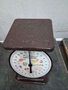 Vintage kitchen scale. 3b
