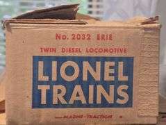Vintage Lionel #2032 Erie Twin Diesel Locomotive